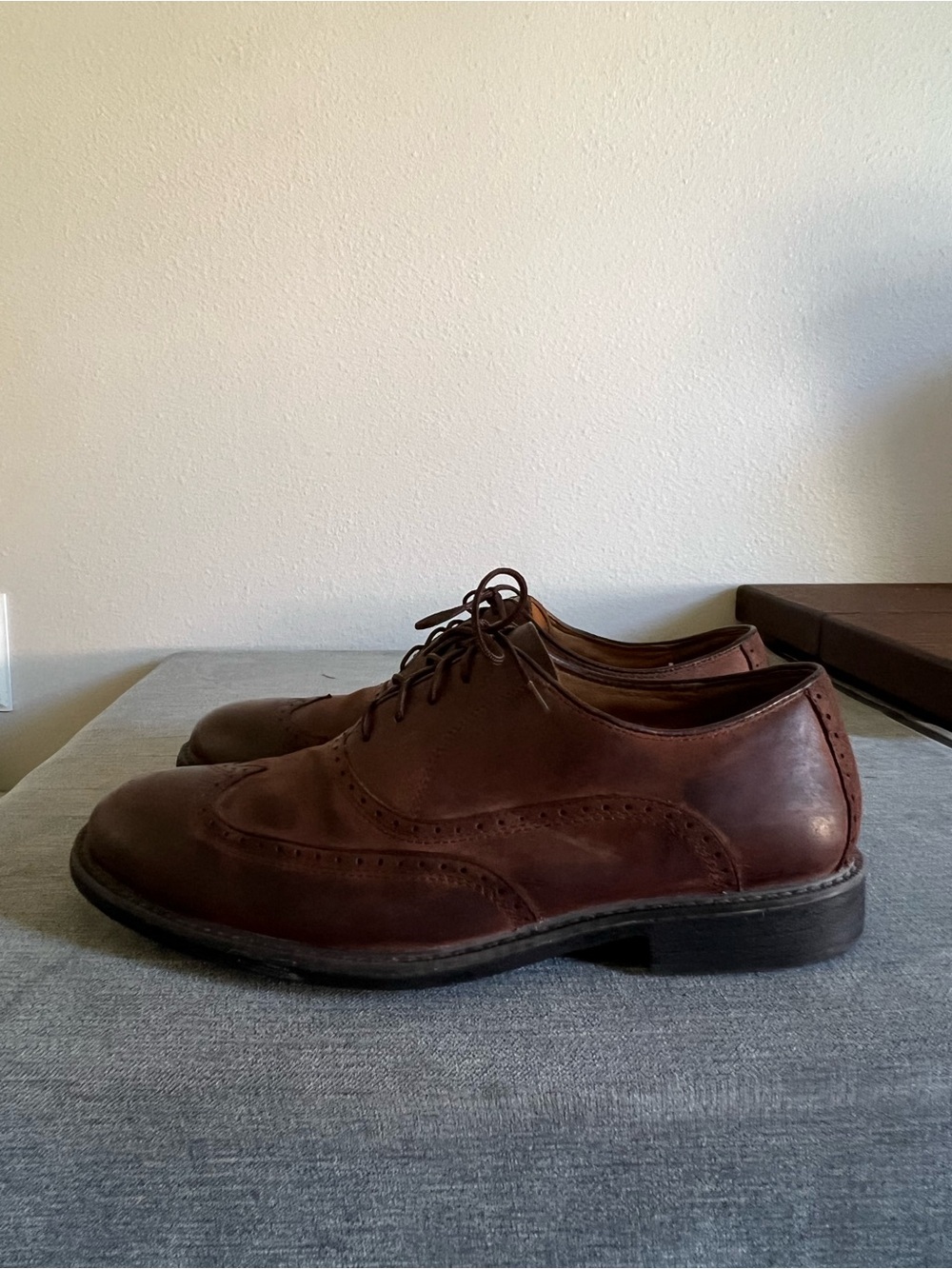 Men’s Johnston & Murphy Classic Leather Wingtip Dress Shoes size 9.5